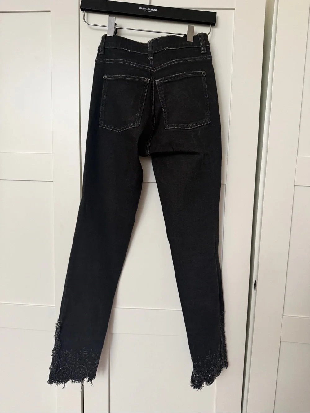 Chanel Black Women's Jeans with Lace Hem size 0 / 34 REVIEW DESCRIPTION!